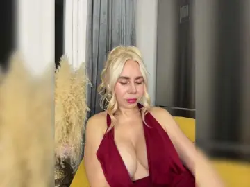 Lunesa  live sex cam