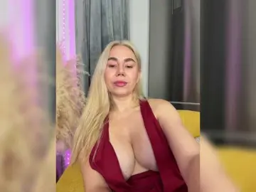 Lunesa  live sex cam