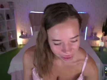 SexyIraa  live sex cam