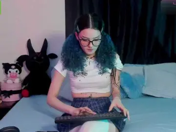 Bluedarkelf888  live sex cam