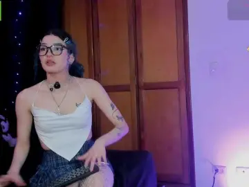 Bluedarkelf888  live sex cam