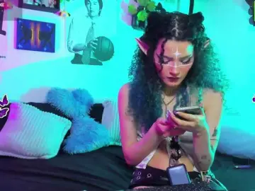 Bluedarkelf888  live sex cam