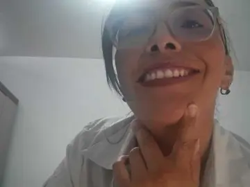 Creamymature  live sex cam