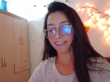 Creamymature  live sex cam