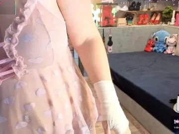 KimberlyCaprice  live sex cam