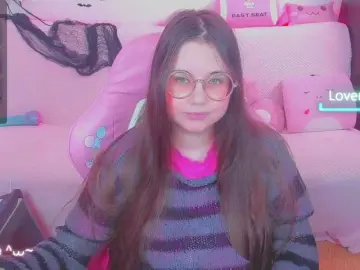 LittleKitsune  live sex cam