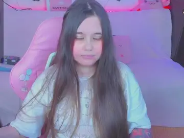 LittleKitsune  live sex cam