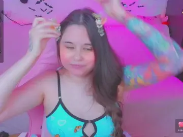 LittleKitsune  live sex cam