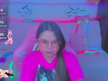 LittleKitsune  live sex cam