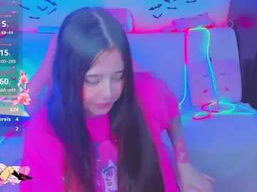 LittleKitsune  live sex cam