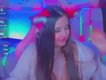 LittleKitsune  live sex cam