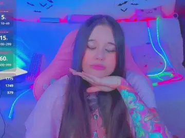 LittleKitsune  live sex cam