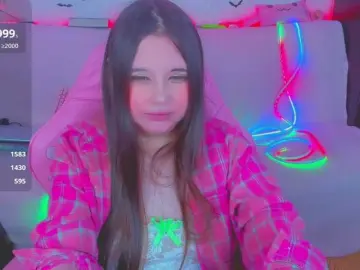 LittleKitsune  live sex cam