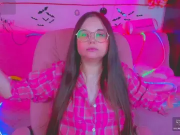 LittleKitsune  live sex cam