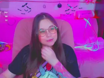 LittleKitsune  live sex cam