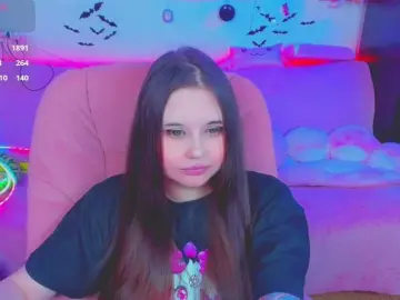 LittleKitsune  live sex cam