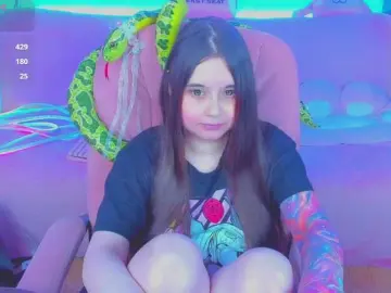 LittleKitsune  live sex cam
