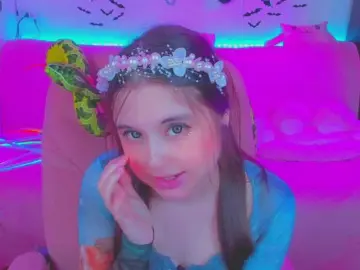 LittleKitsune  live sex cam