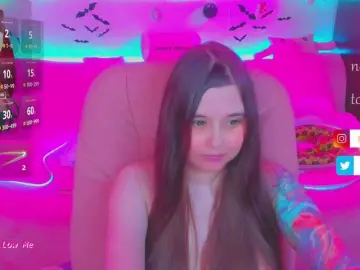 LittleKitsune  live sex cam