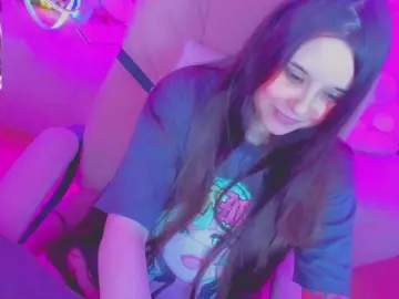 LittleKitsune  live sex cam
