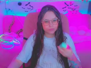 LittleKitsune  live sex cam
