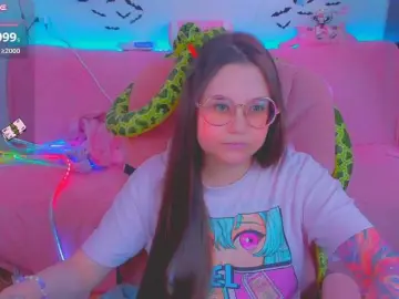 LittleKitsune  live sex cam