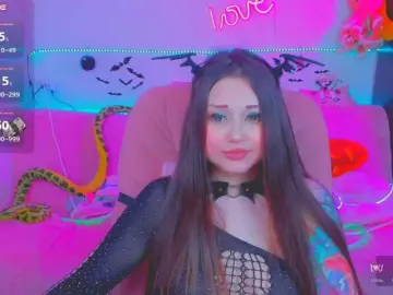 LittleKitsune  live sex cam