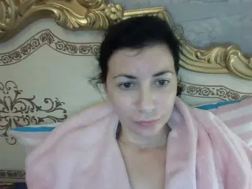 Rosalinda37  live sex cam