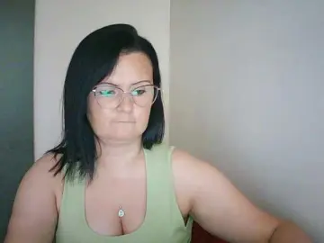 SonjaHot  live sex cam