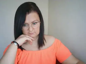 SonjaHot  live sex cam