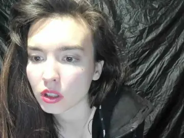 Switchezzz  live sex cam