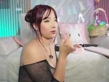 Brunasanoliv  live sex cam