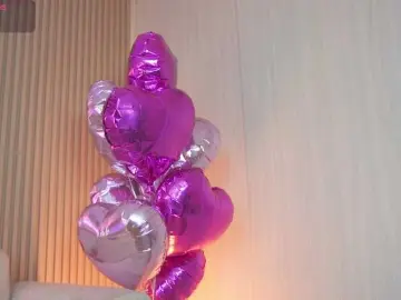 Brunasanoliv  live sex cam