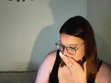 CynthiaGlogowski  live sex cam