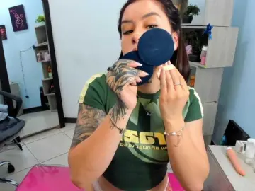 IsabellaSummer  live sex cam