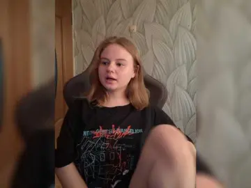 Kitty-Rain  live sex cam