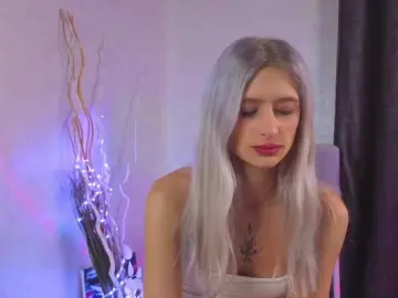 LuxuryBarbie  live sex cam