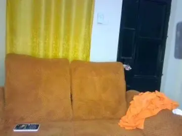 Nefertariraine  live sex cam