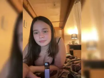RiaLowelyt  live sex cam