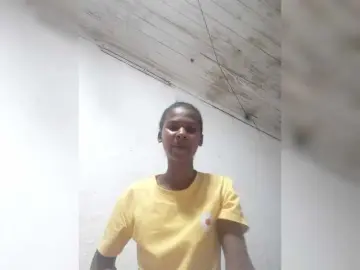 SexyXwels  live sex cam