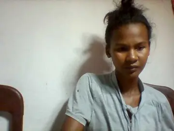 SexyXwels  live sex cam