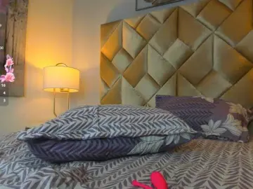SophieRosee  live sex cam