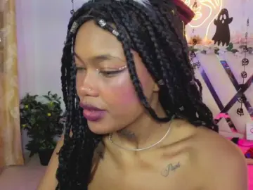Cristalbroke-tay  live sex cam
