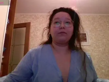 AemiliaLust  live sex cam