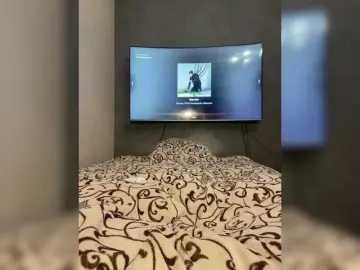 Azilanomi  live sex cam