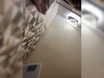 Azilanomi  live sex cam