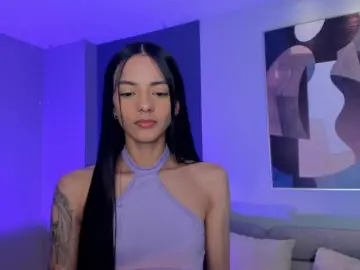 HannahJames  live sex cam