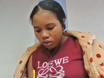 Juliah1a  live sex cam