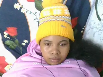 Juliah1a  live sex cam