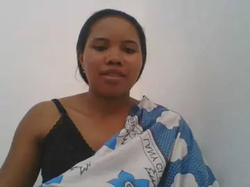 Juliah1a  live sex cam